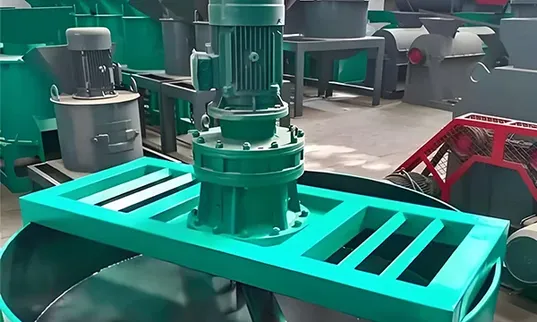 Mélangeur vertical (pan mixer)